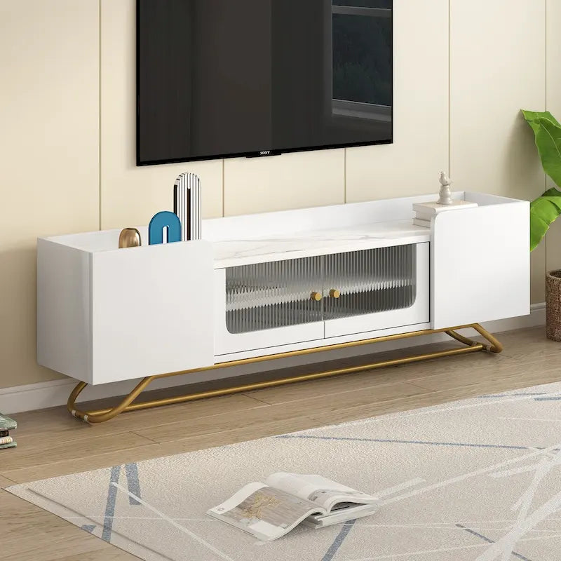 TV-Board mit geriffeltem Glas, Entertainment-Center für Fernseher bis 70 Zoll, TV-Konsole mit Kunstmarmorplatte und goldenem Gestell